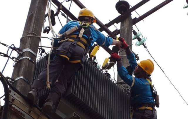 Dorong Pertumbuhan Ekonomi, PLN Disjabar Berhasil Tingkatkan Penjualan Sebesar 3,83 % di Triwulan I 2019 Dorong Pertumbuhan Ekonomi, PLN Disjabar Berhasil Tingkatkan Penjualan Sebesar 3,83 % di Triwulan I 2019