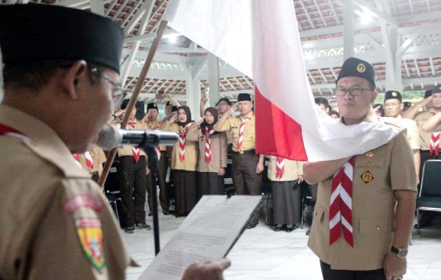 Pramuka Kota Bandung Harus Berjiwa Enterpreneur Pramuka Kota Bandung Harus Berjiwa Enterpreneur