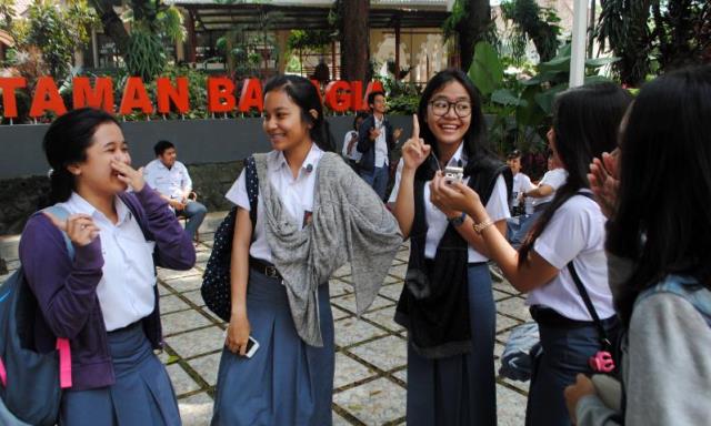 SPP SMA/SMK Dinilai Memberatkan Orang Tua