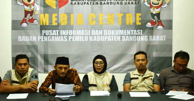 Bawaslu Terancam Dilaporkan ke DKPP Bawaslu Terancam Dilaporkan ke DKPP