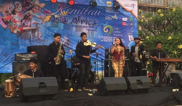 Tunjukkan Budaya Lokal di Mata Dunia