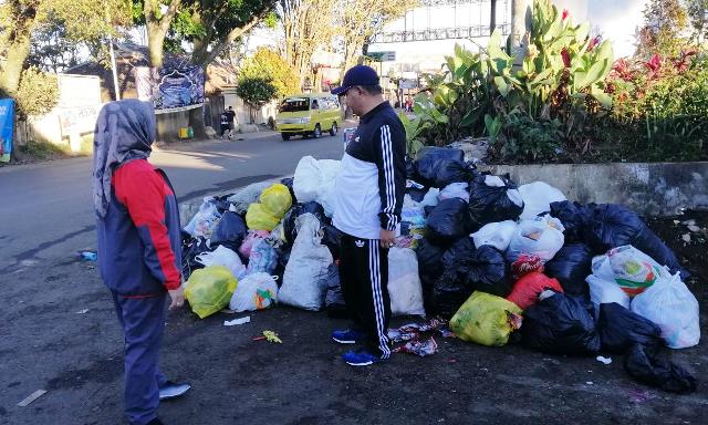 Tumpukan Sampah di Sejumlah Tempat jadi Sorotan
