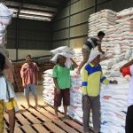 Beras Bulog Terancam Busuk