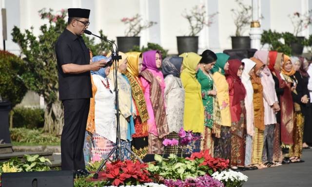 Emil Sebut Kunci Utama Keluarga Bahagia Adalah Kebersamaan
