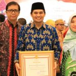 Sukses Kembangkan Koperasi Sukses Kembangkan Koperasi