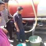 Kekeringan, Polres Distribusikan Bantuan Air Bersih
