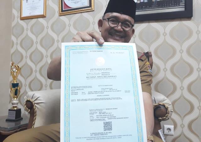 Lihat! Barcode di KK dan Akta Mulai Diterapkan di KBB