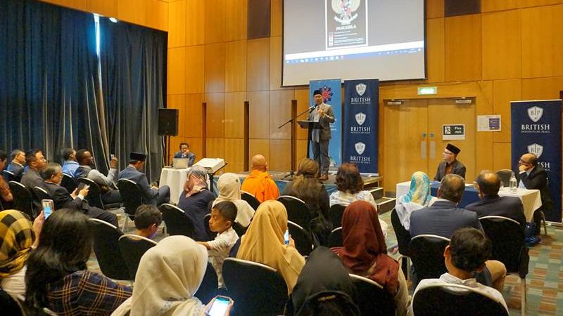 30 Ulama Akan Dikirim ke Inggris 30 Ulama Akan Dikirim ke Inggris