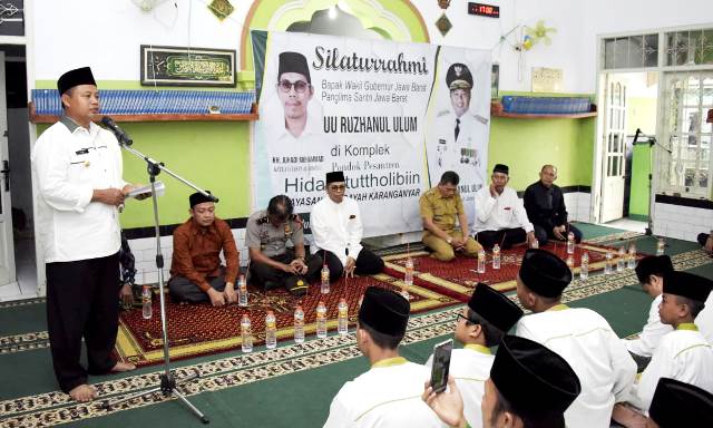 Wagub Jawa Barat Bentuk Forum Ikatan Santri