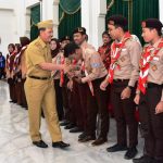 Sekda Lepas 58 Pramuka Terpilih ke Amerika dan Belanda