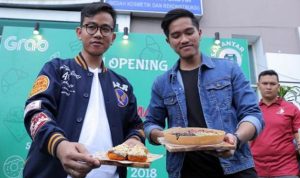 Dua Anak Jokowi, Gibran Rakabuming dan Kaesang 'Diseret' ke KPK KPK Belum Bisa Tangani Pelaporan 2 Putra Jokowi