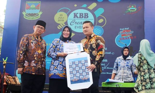 Pemkab Resmi Miliki Batik Hasil Sayembara