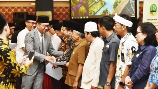 Awas! Dana Hibah Jangan Disunat Awas! Dana Hibah Jangan Disunat