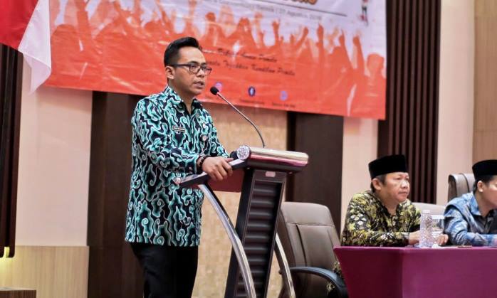 Ada Perbedaan Undang-Undang