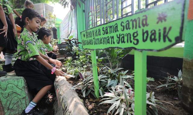 Program Adiwiyata Kurang Diminati Pihak Sekolah