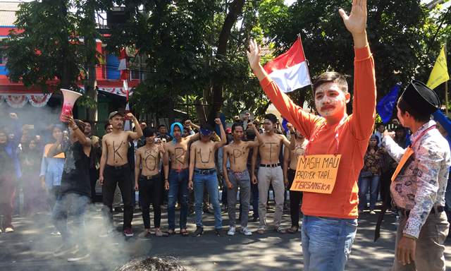 Siap Terbuka untuk Urusan Anggaran