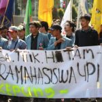 Rektor Tak Berikan Solusi Konkret