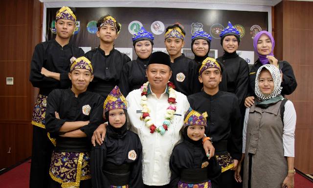 Wagub Jabar: Dukung Anak Usia Sekolah Raih Pendidikan