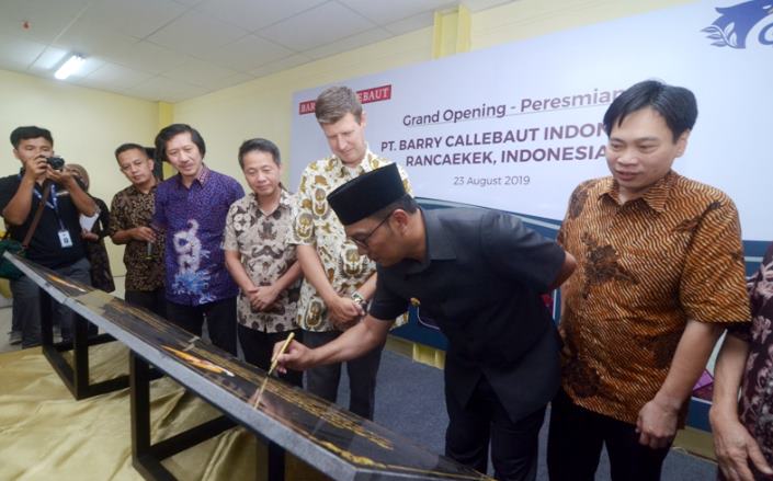 Buka Pabrik Cokelat di Rancaekek