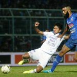 Persib Resmi Laporkan Kasus Teror Aremania ke PT LIB