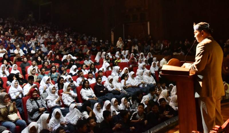 Libatkan Generasi Muda, Opera Ciung Wanara Diapresiasi Gubernur Jabar