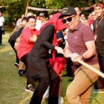 Ridwan Kamil Menang Lomba Tarik Tambang di Gedung Sate