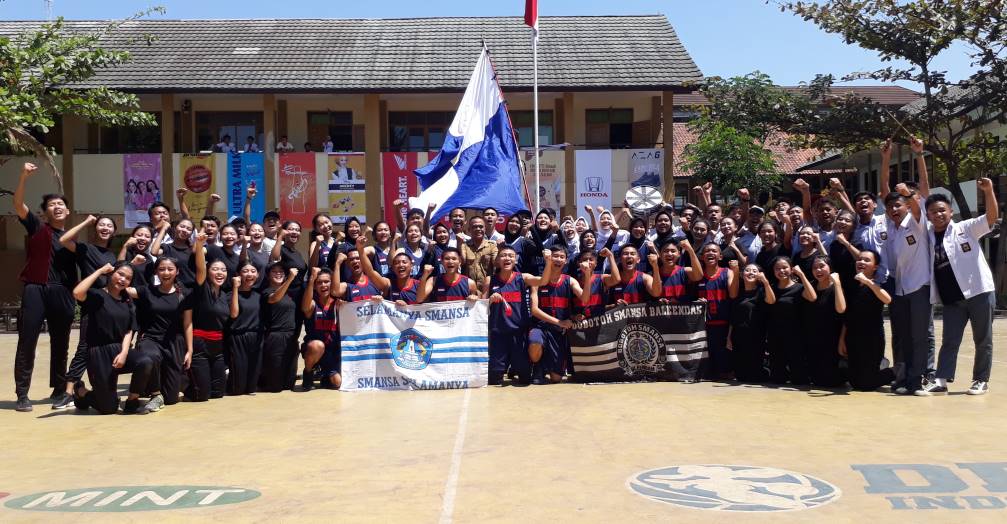 SMAN 1 Baleendah Siap Tempur Raih Trofi Juara