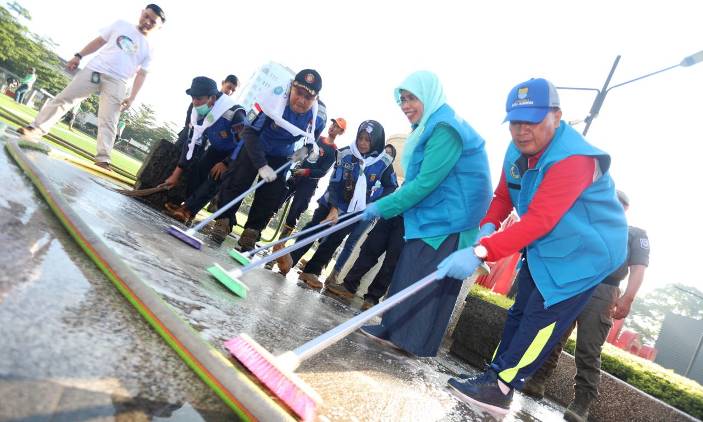 Siapkan Teknologi Atasi Sampah