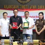 Telkom Jalin Kerjasama Strategis dengan Kejati Jabar Telkom Jalin Kerjasama Strategis dengan Kejati Jabar