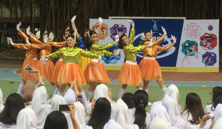 Tim Dance SMAN 2 Bandung Target Masuk 5 Besar