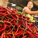 Pedagang Kesal dengan Harga Cabai yang Meroket 