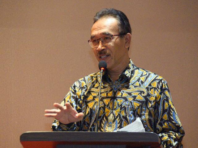 Tekankan Seleraskan Pembangunan di Daerah