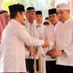 DKM Masjid Agung Cimahi Bagikan 1.200 Besek Daging Kurban