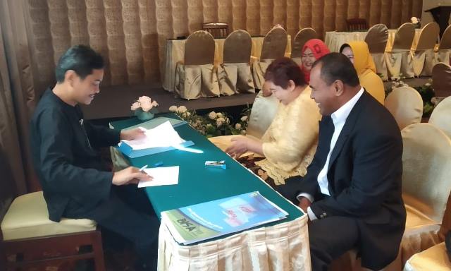 Disdukcapil Fasilitasi Nikah Massal Pasutri Nonmuslim Disdukcapil Fasilitasi Nikah Massal Pasutri Nonmuslim