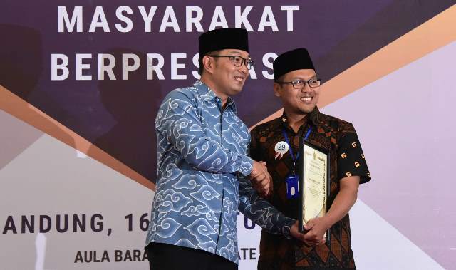 80 Orang/Lembaga Berprestasi Terima Penghargaan dari Gubernur Jabar