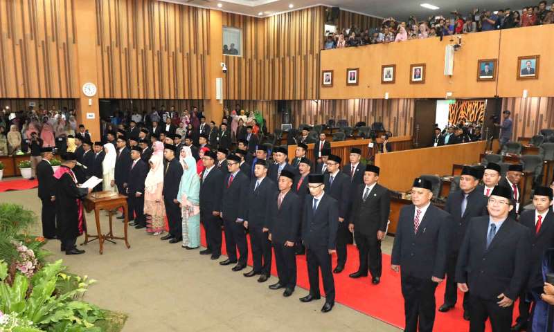 Akses Masuk ke Gedung DPRD Diperketat