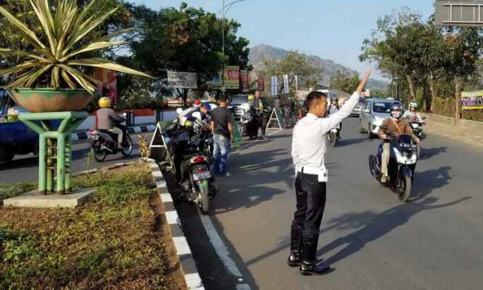 Kembali Usulkan Double Track