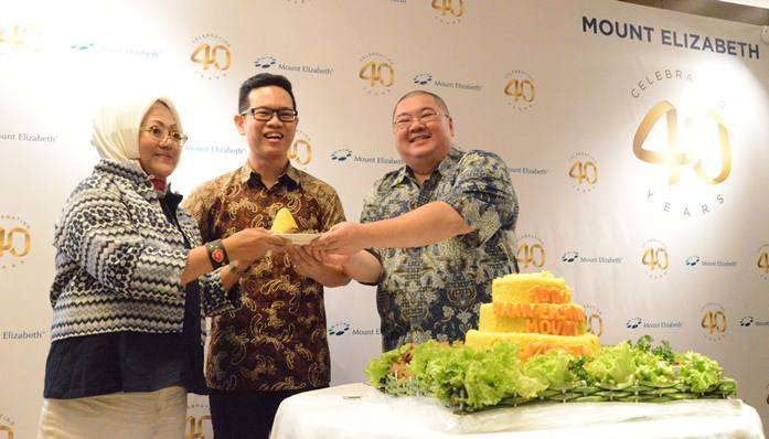 40 Tahun Rumah Sakit Mount Elizabeth dalam Pelayanan dan Kemitraan
