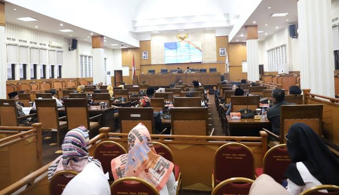 Gadaikan SK Opsi untuk Bayar Utang Kampanye