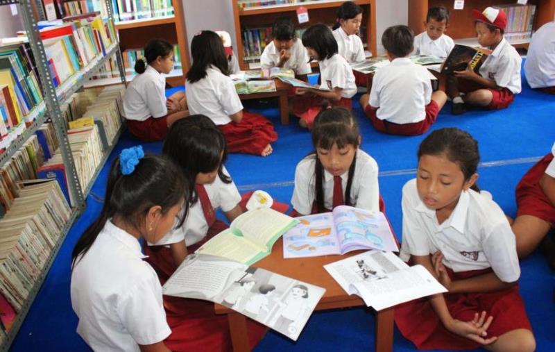 Dongkrak Minat Baca, Ratusan Buku Didistribusikan ke Desa