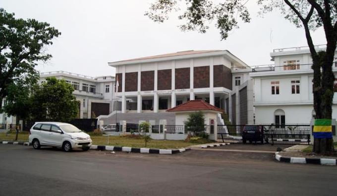 Wartawan Diusir Keluar Saat Sidang Paripurna Wartawan Diusir Keluar Saat Sidang Paripurna