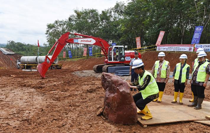 Walini Dinilai Paling Cocok Walini Dinilai Paling Cocok