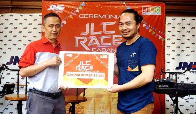 JNE Berikan Hadiah JLC Bandung 2019
