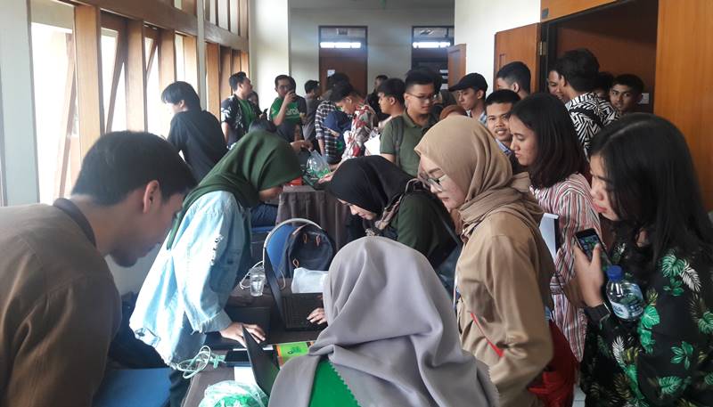 Kembangkan Bisnis untuk Mahasiswa UTama