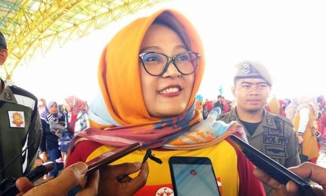 Kurnia Agustina: Memilih Ngurus Keluarga Dibanding Karir Politik Kurnia Agustina: Memilih Ngurus Keluarga Dibanding Karir Politik