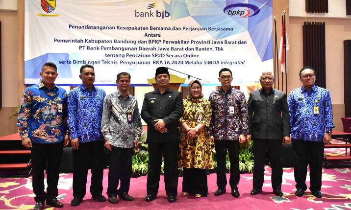Tingkatkan Kualitas Pengelolaan Keuangan, Bupati Tandatangan Kerjasama