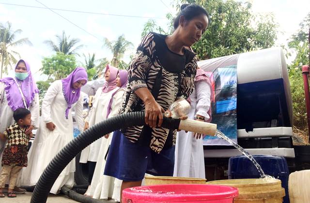 Warga Tagih Janji Pemdes Soal Pembuatan Sumber Air