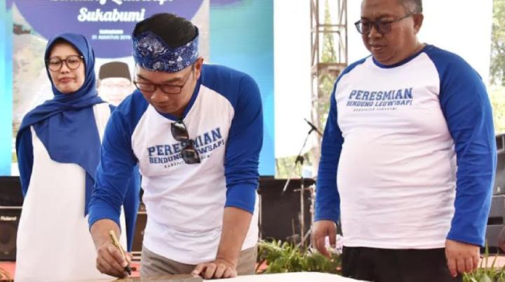 Gubernur Jabar Resmikan Daerah Irigasi Leuwisapi Gubernur Jabar Resmikan Daerah Irigasi Leuwisapi