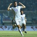 Dua Bek Andalan Persib Terancam Absen
