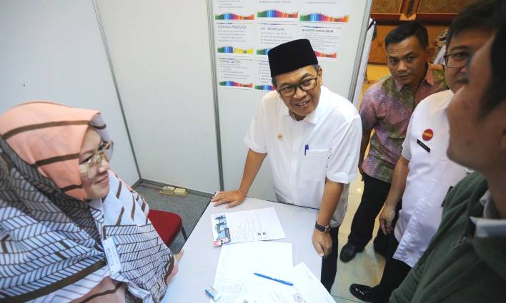 Angka Pengangguran Diklaim Menurun Angka Pengangguran Diklaim Menurun